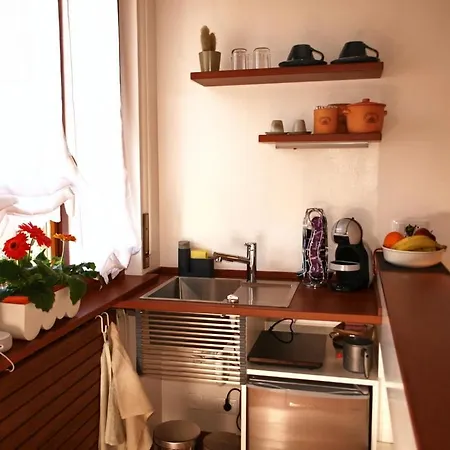 Monteverdi Bed & Breakfast 3*