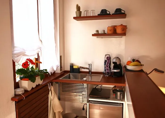 Monteverdi Bed and Breakfast 3*